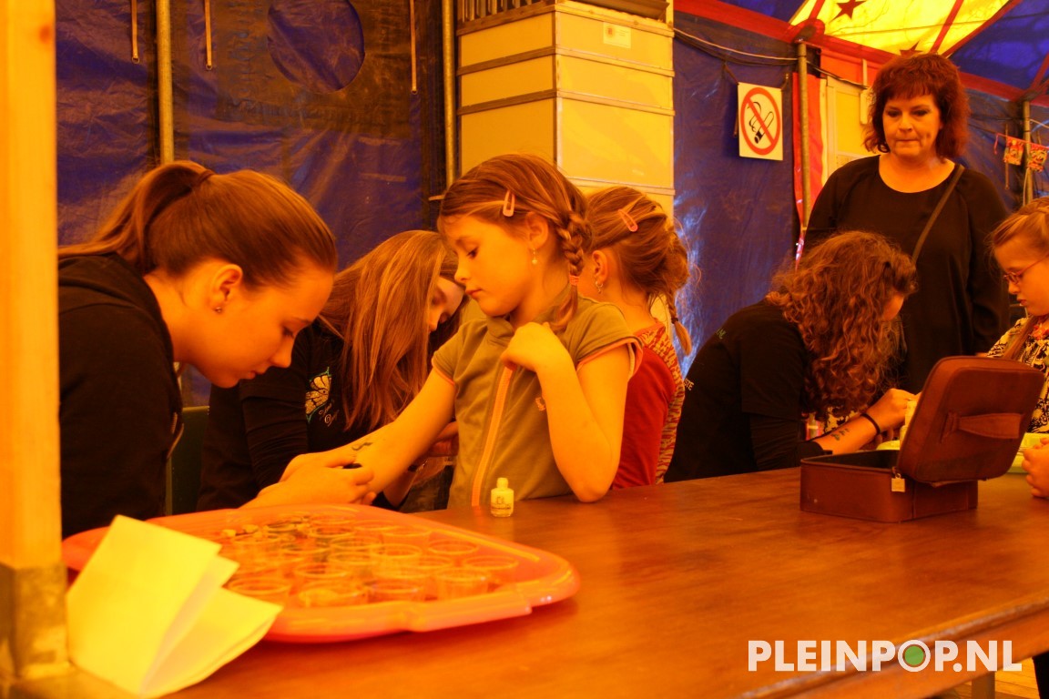 Zondag 12 april 2015